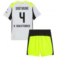Stroje piłkarskie Borussia Dortmund Nico Schlotterbeck #4 Koszulka Wyjazdowej dla dzieci 2025-26 Krótki Rękaw (+ szorty)
